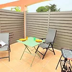 - Maisonnette Climatisee Avec Terrasse Et Parking - A Pied *
