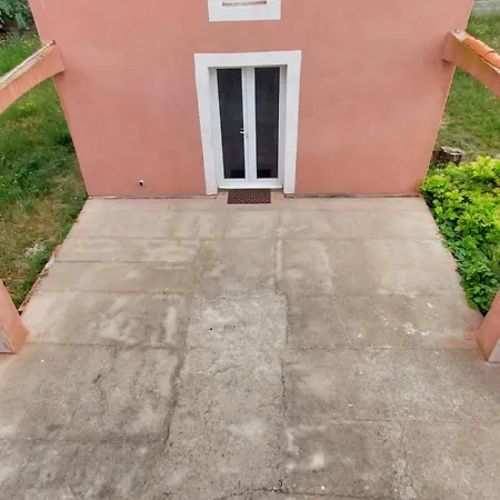 Maison Pour 3 Personnes Casa 3 Personas House For 3 People アパート