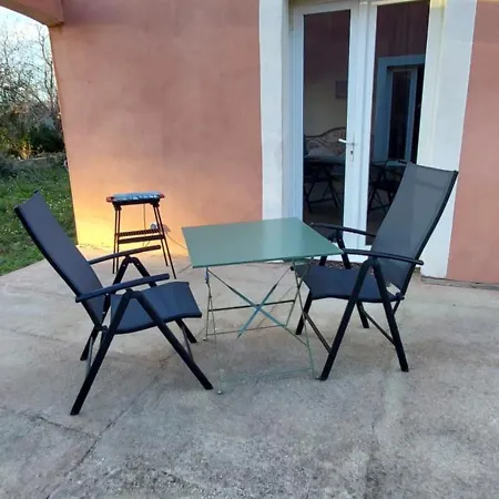 Apartmán Maison Pour 3 Personnes Casa 3 Personas House For 3 People